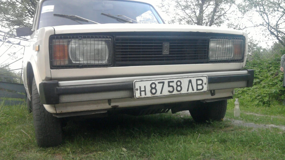Lada 2104 2