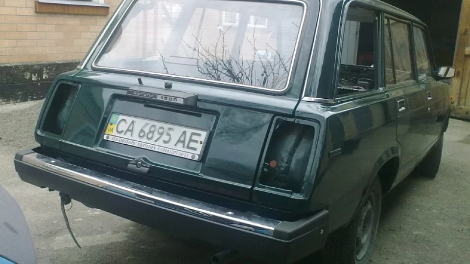 Lada 2104 3