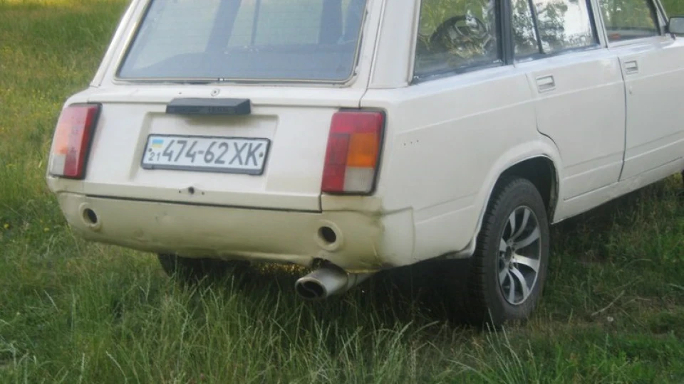 Lada 2104 3