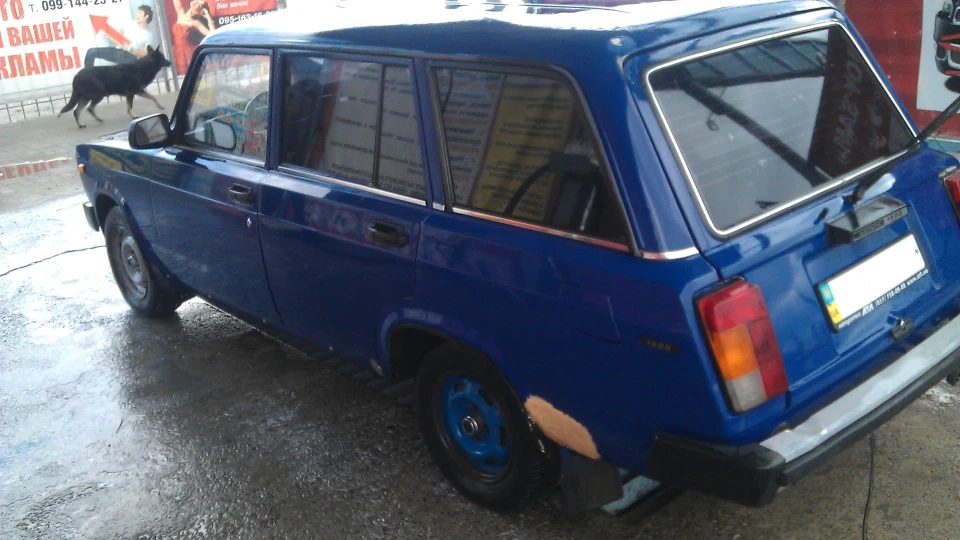 Lada 2104 2