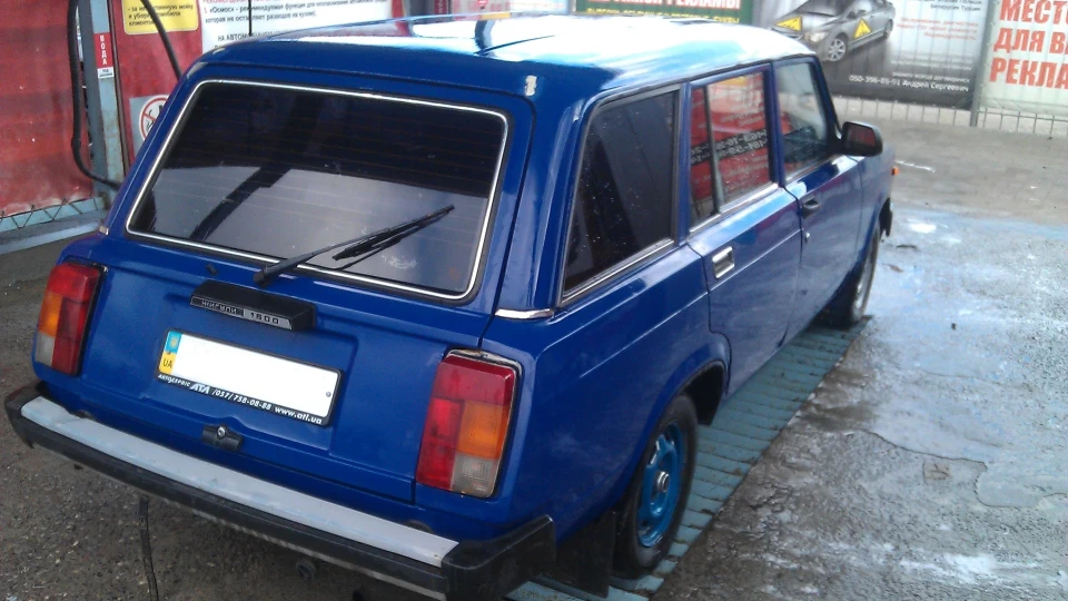 Lada 2104 4
