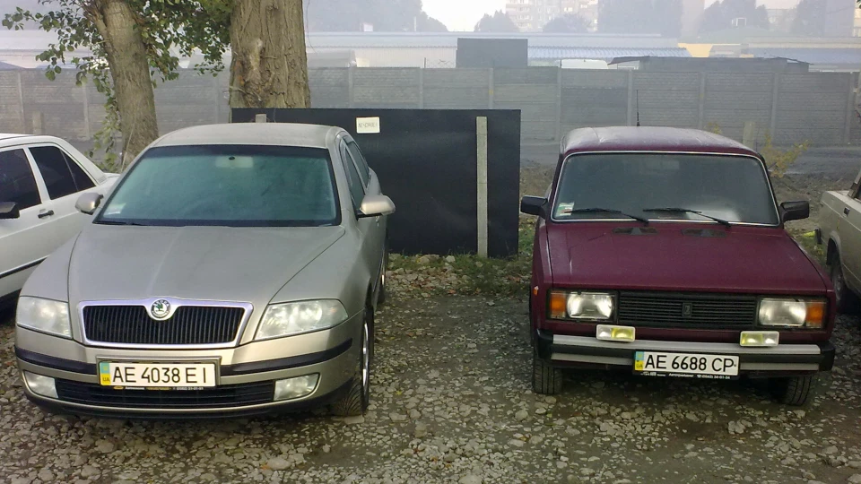 Lada 2104 2