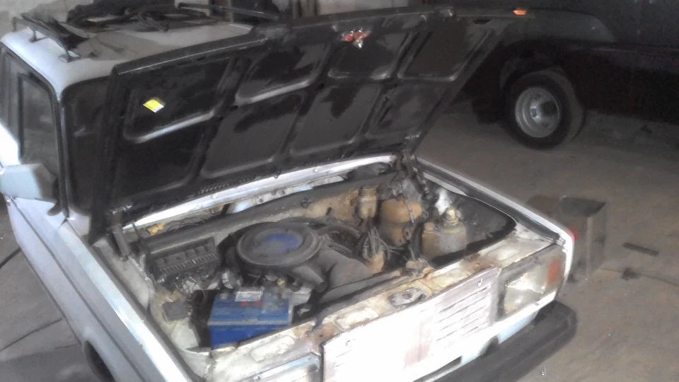 Lada 2104 3