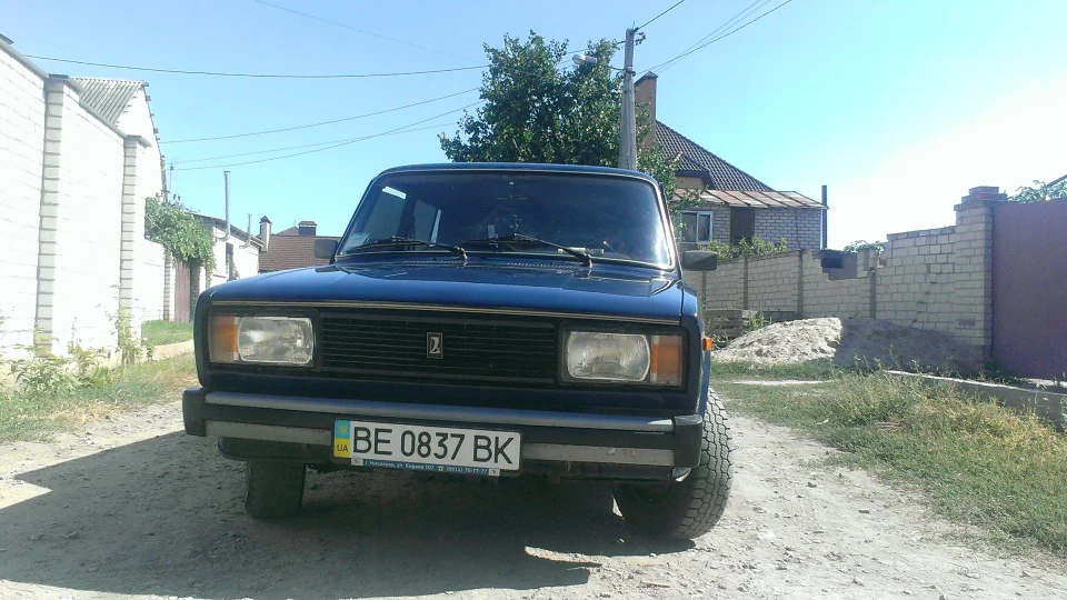 Lada 2104