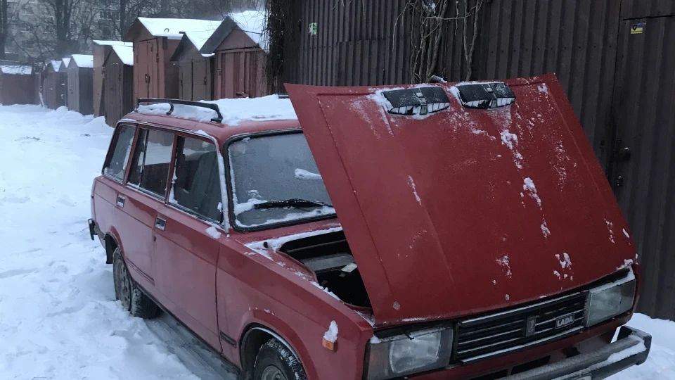 Lada 2104 2