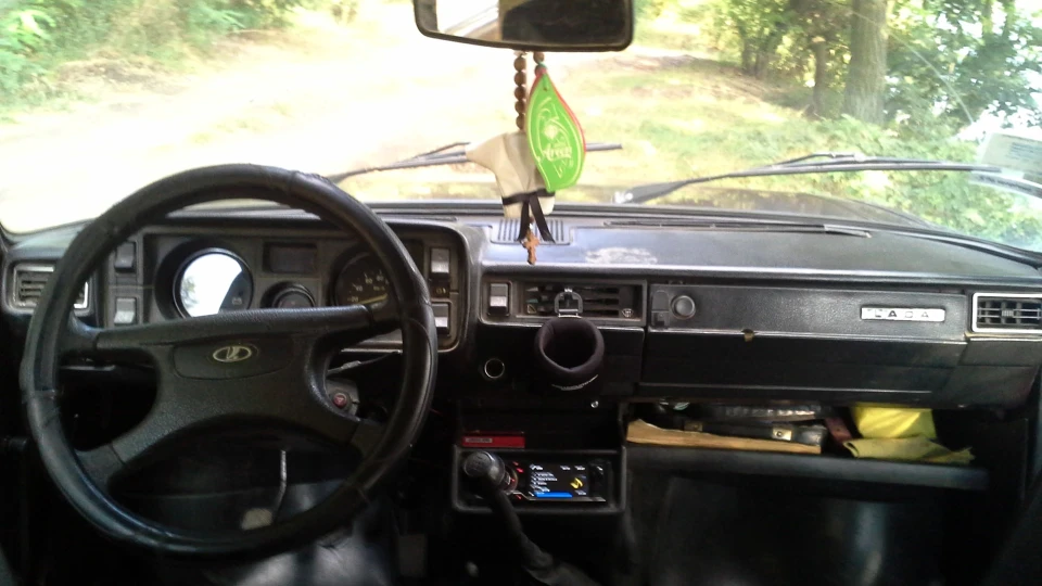 Lada 2104 5