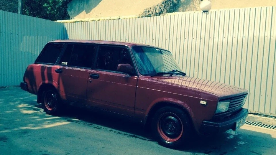 Lada 2104 2
