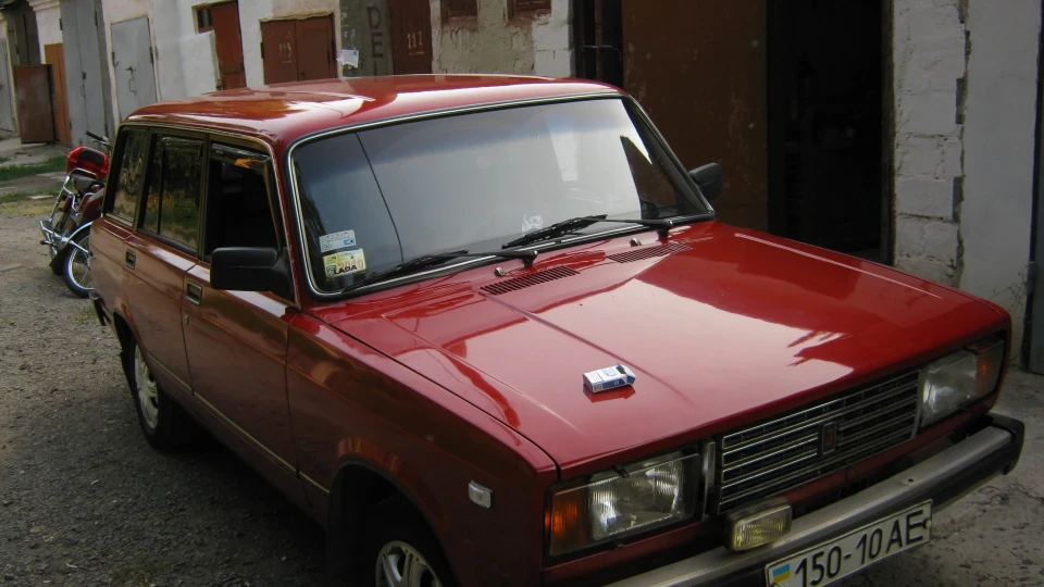 Lada 2104 2