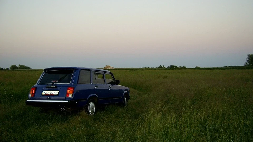 Lada 2104 3