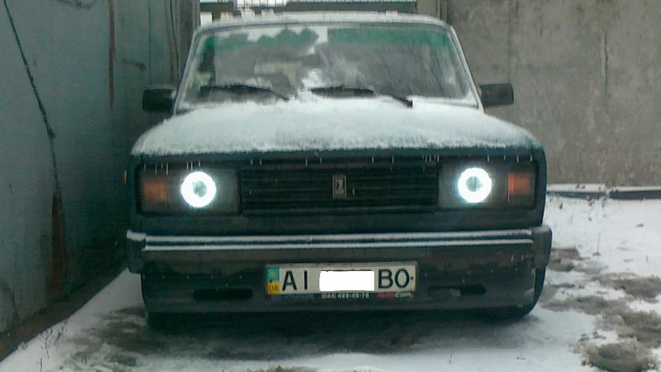 Lada 2104 3