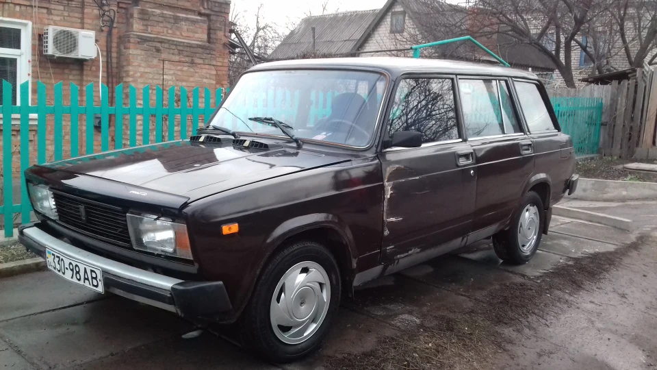 Lada 2104 3
