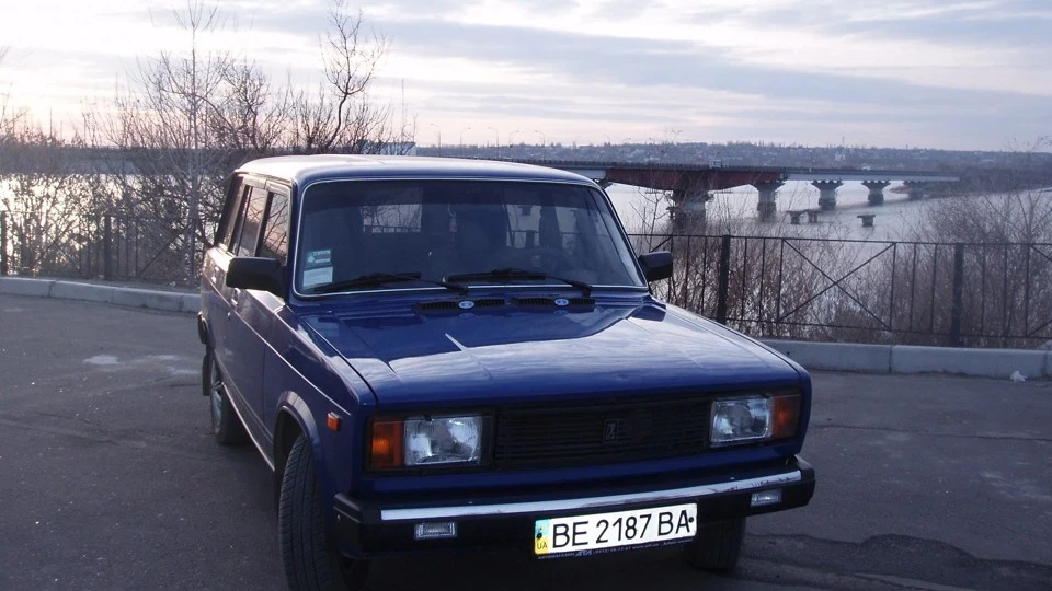 Lada 2104 2