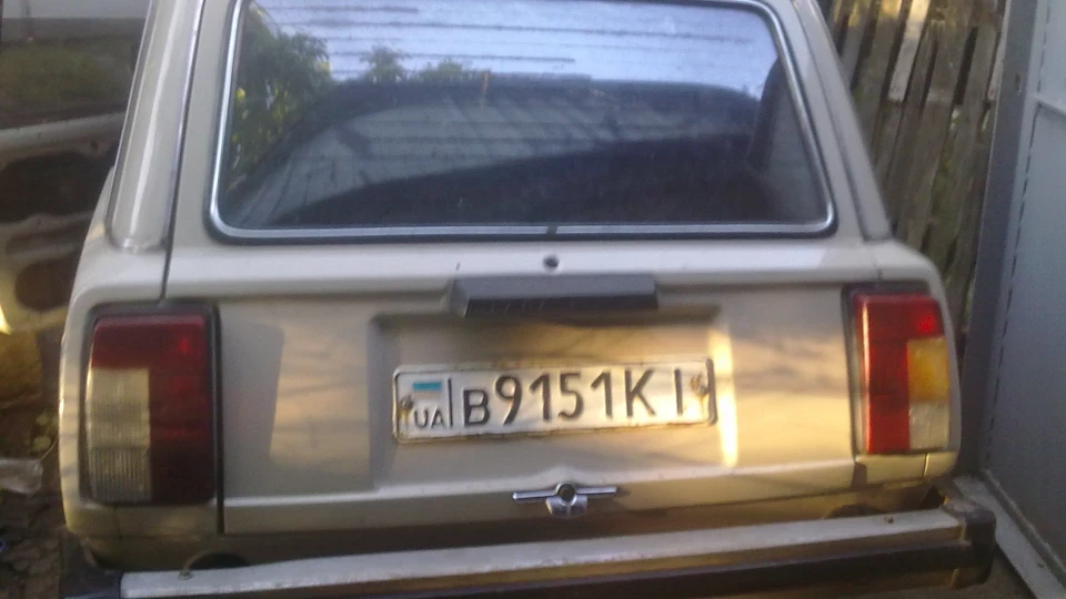 Lada 2104 2
