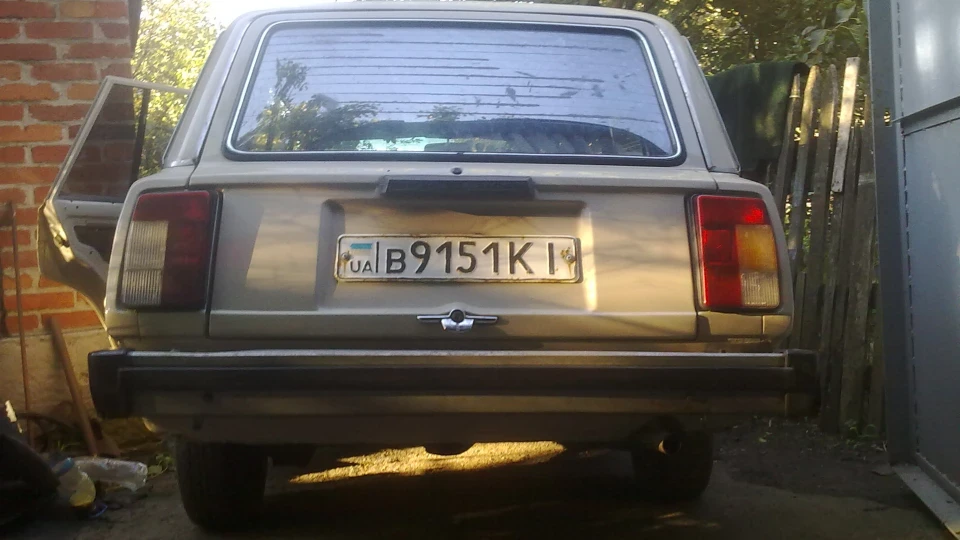 Lada 2104 3