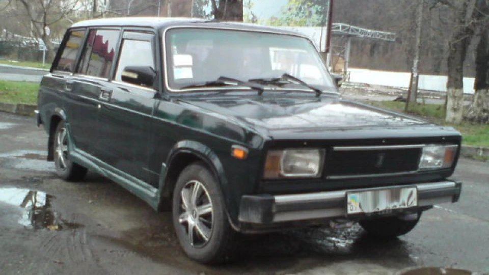Lada 2104