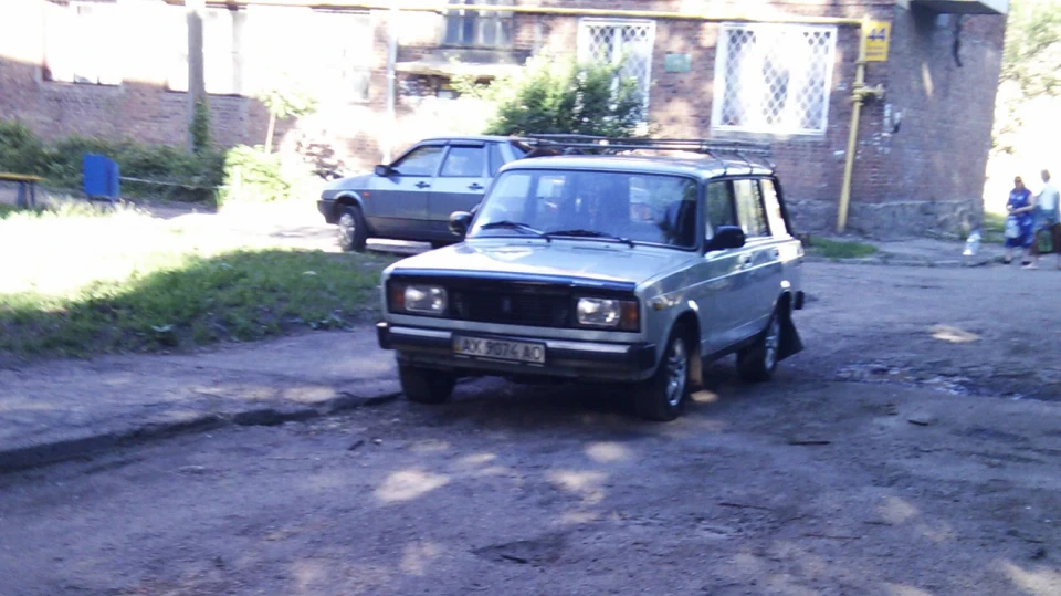 Lada 2104 2