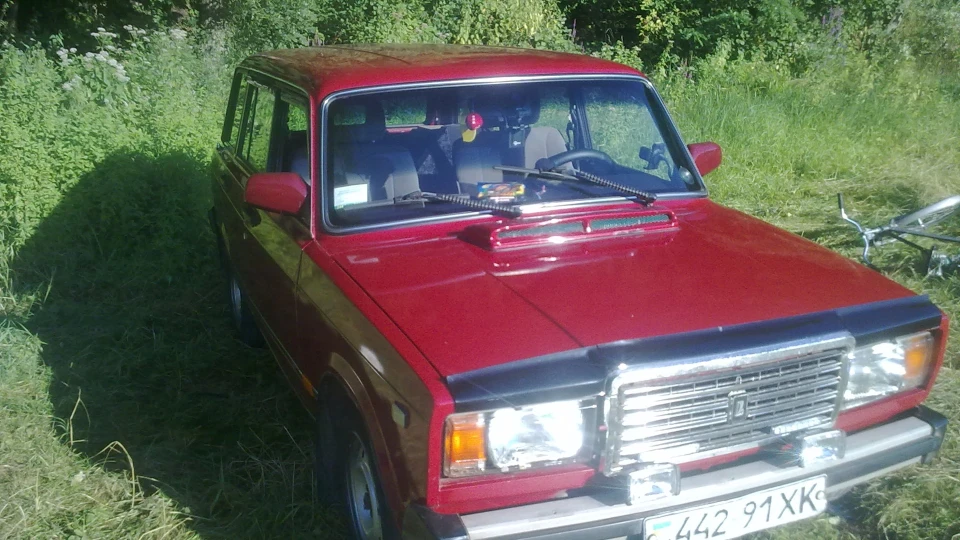 Lada 2104 4