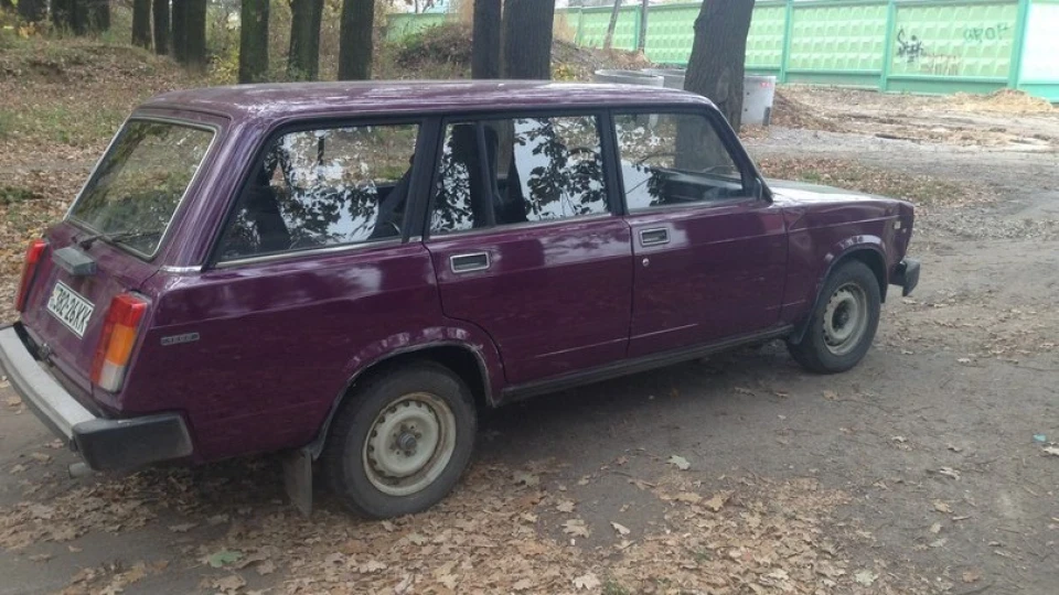 Lada 2104 3