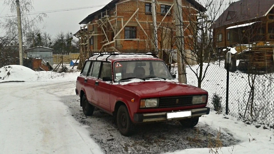 Lada 2104 4