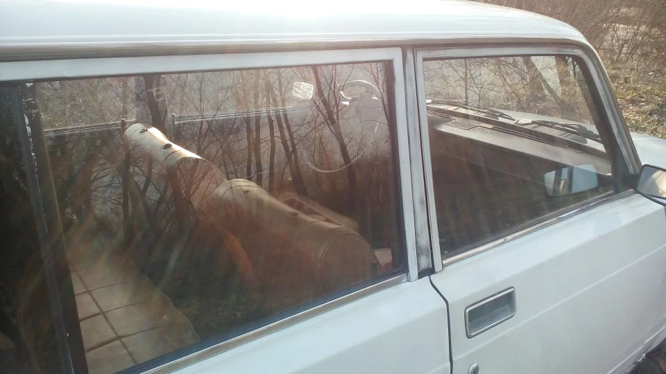 Lada 2104 білий кінь 3
