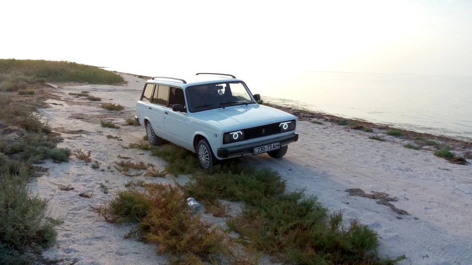 Lada 2104 Білий сніг Full LЕD 4