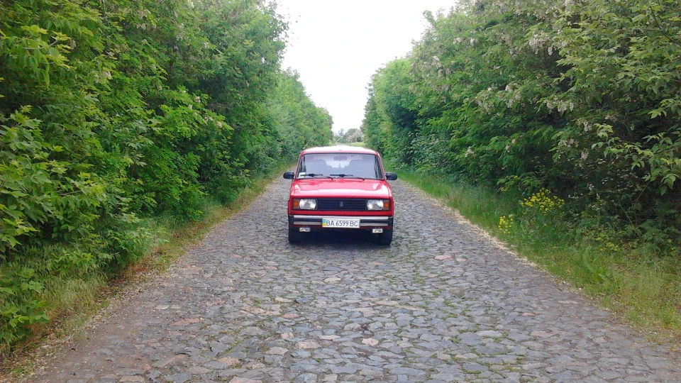 Lada 2104 family wagon