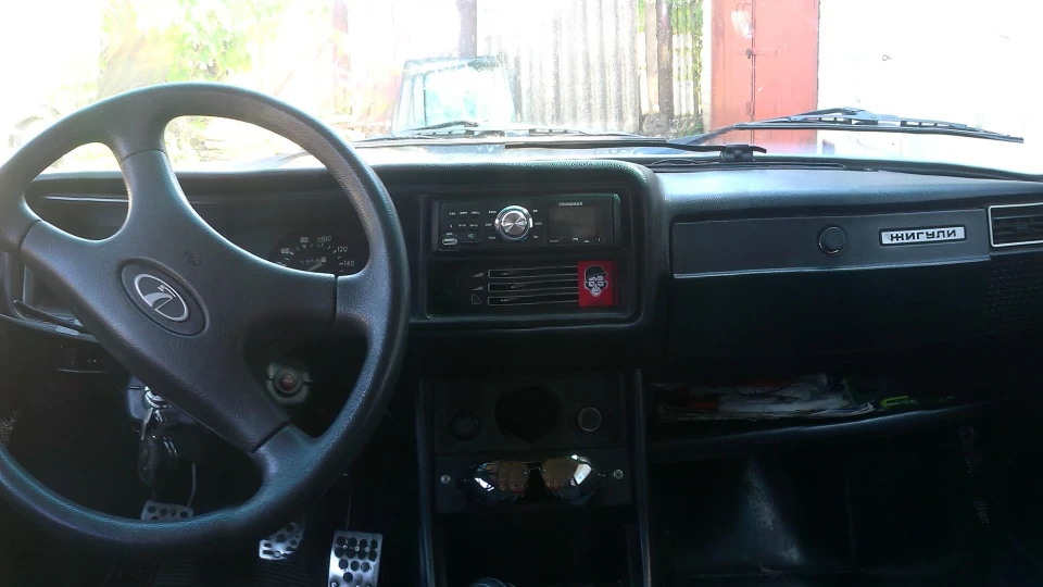 Lada 2104 G4 5