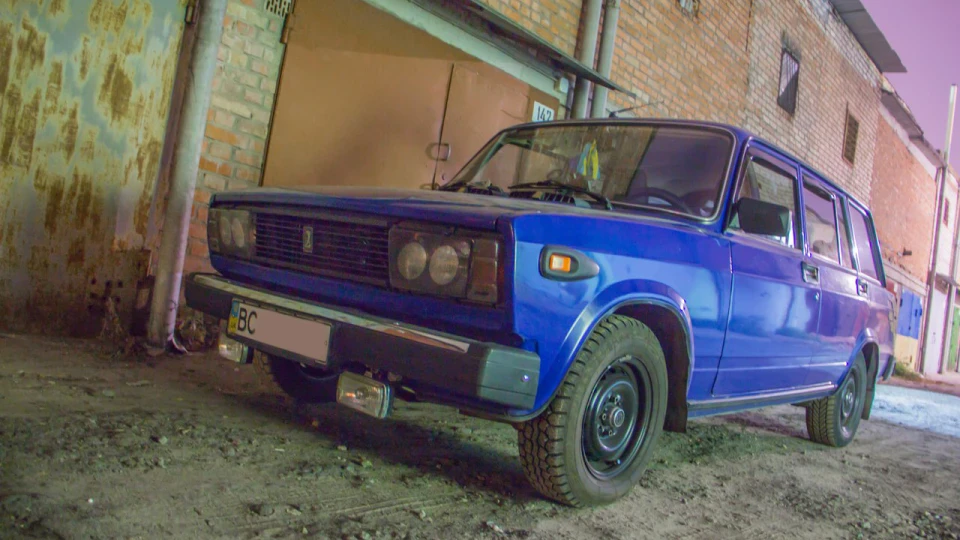 Lada 2104 і 2