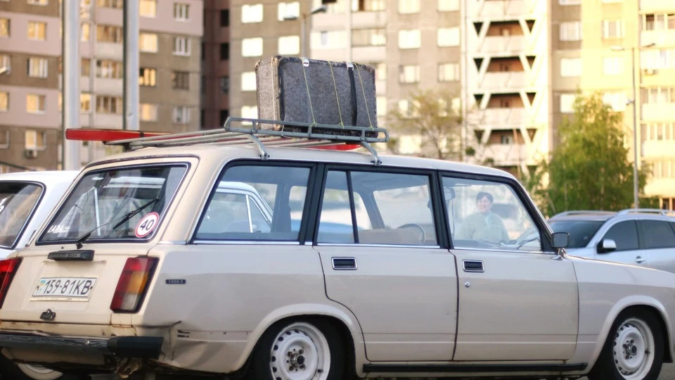 Lada 2104 Low cuatro 2