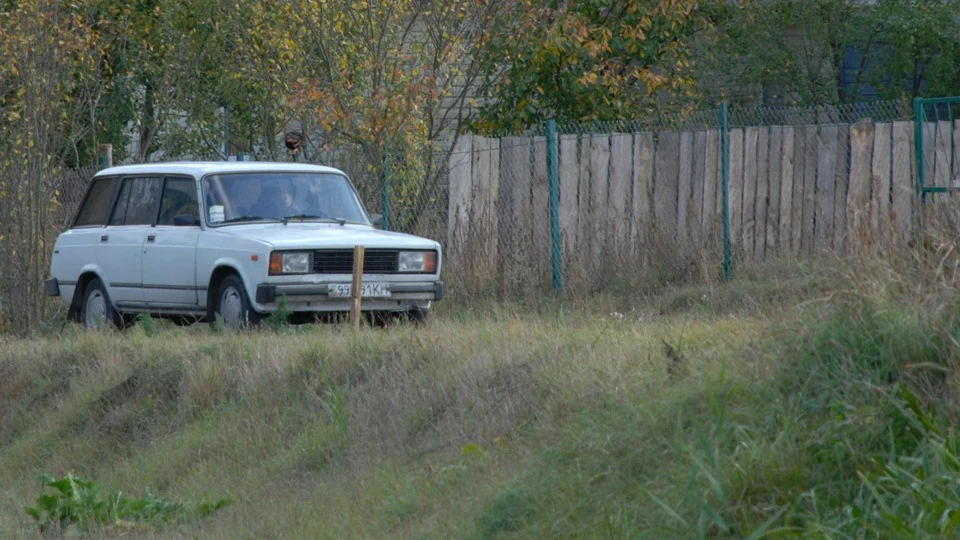 Lada 2104 Вона перша...