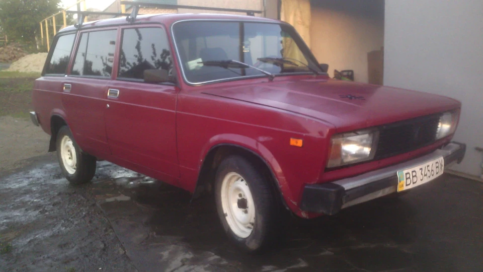 Lada 2104 Перший автоконструктор) 2