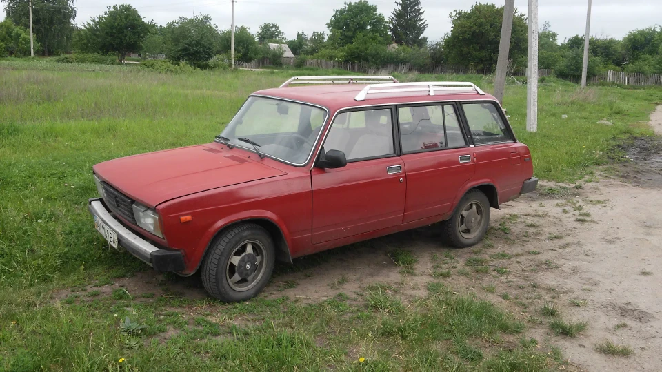 Lada 2104 "Red Abyss" 3