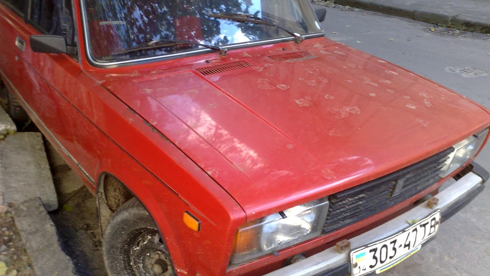 Lada 2104 Red Wagon