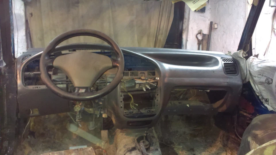 Lada 2104 Riva 2