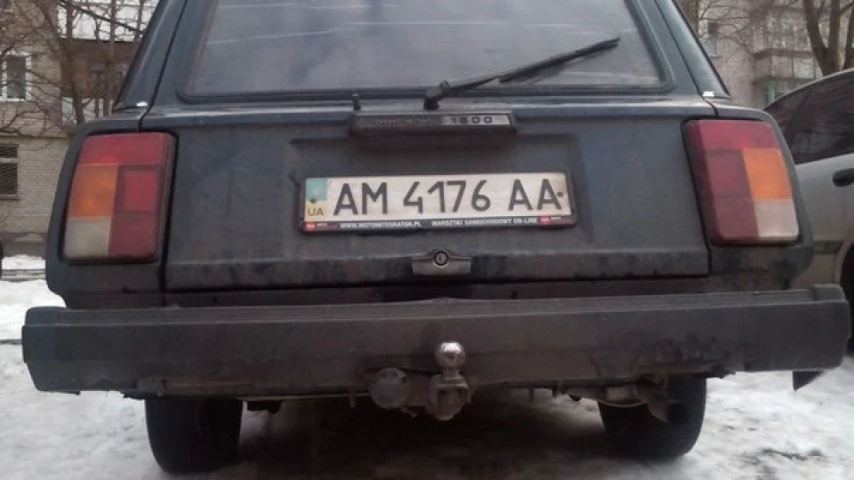 Lada 2104 вчить життя 4