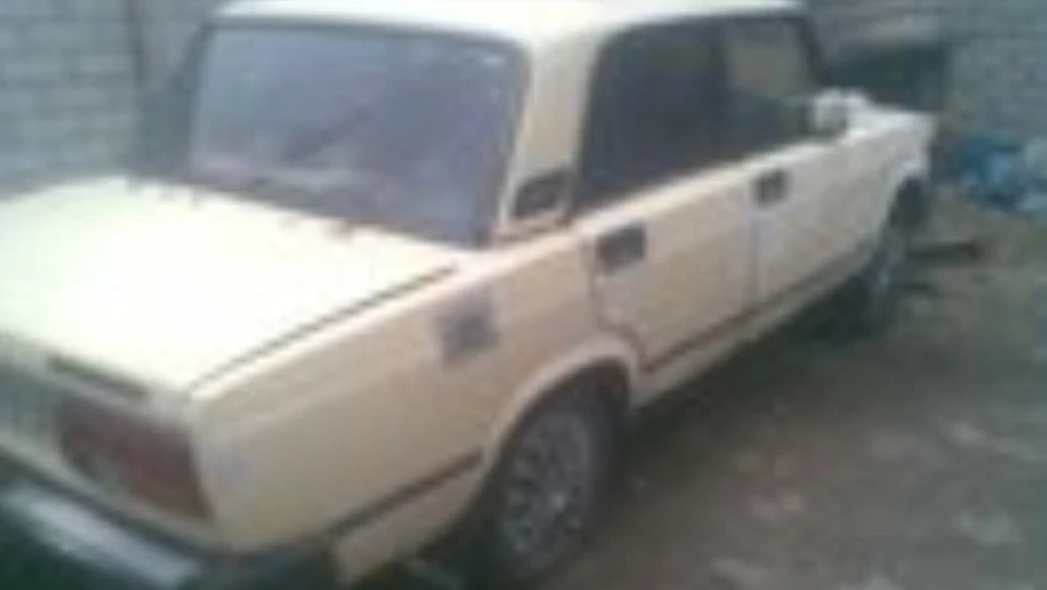 Lada 2105 3