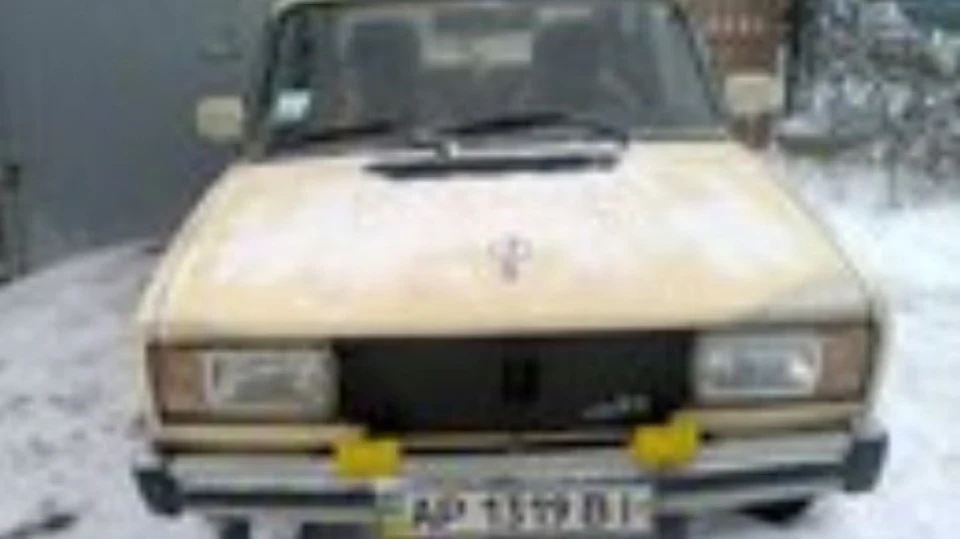 Lada 2105 4