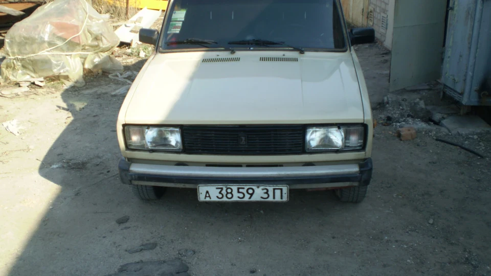 Lada 2105 3