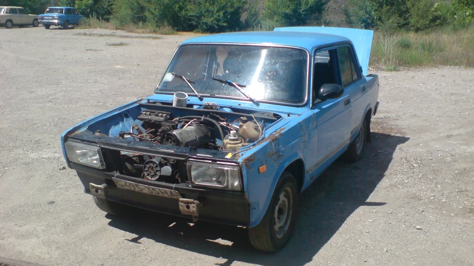 Lada 2105 3
