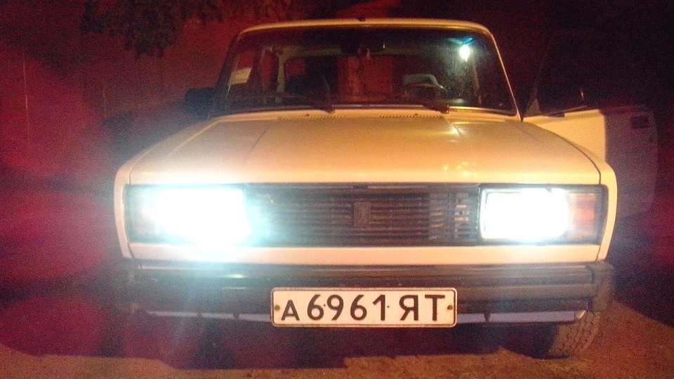 Lada 2105 3