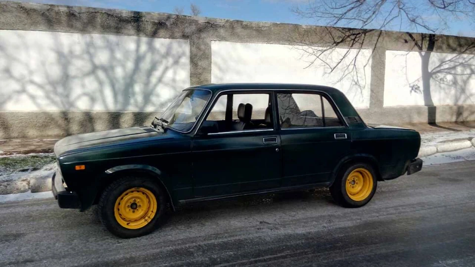 Lada 2105 2