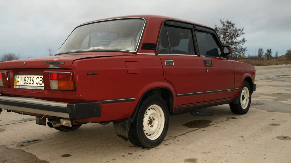 Lada 2105 2