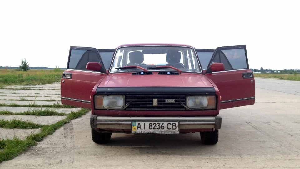 Lada 2105 3