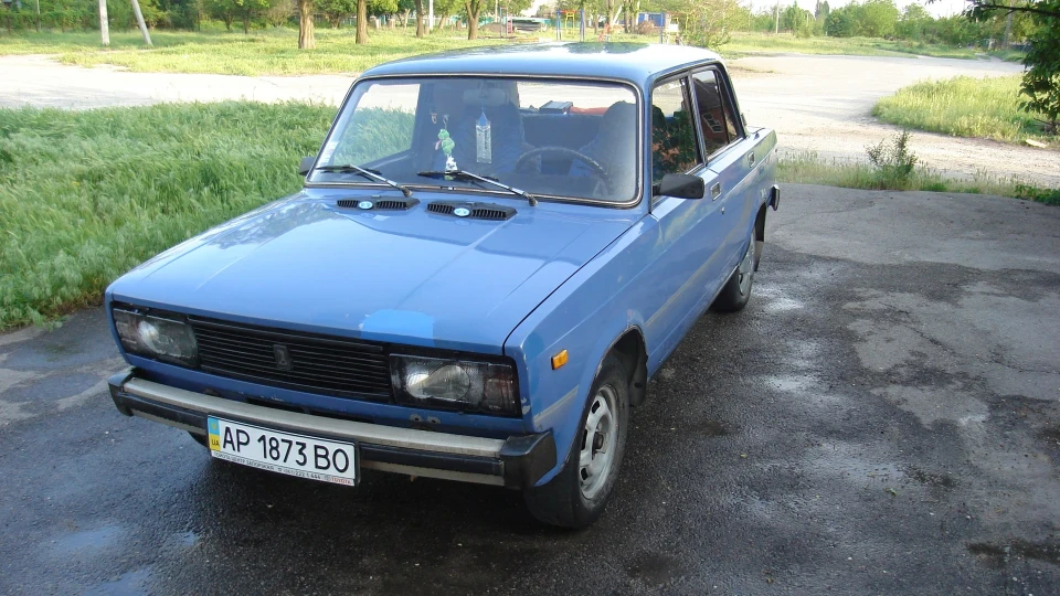 Lada 2105