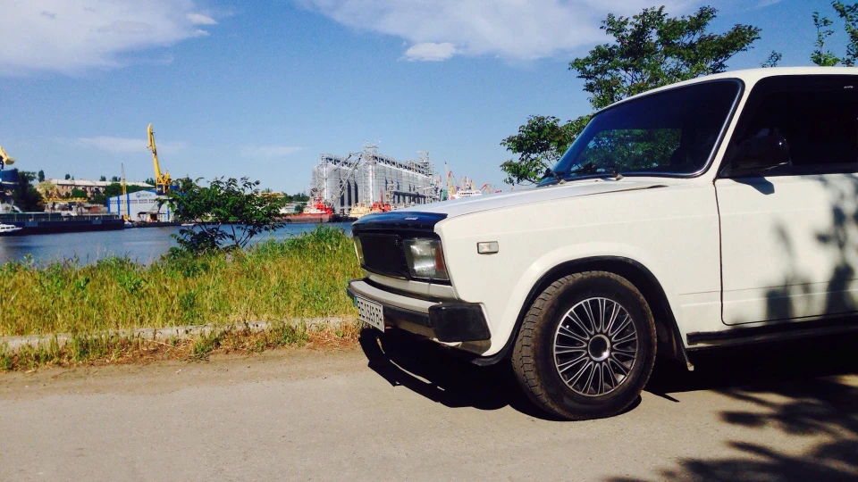 Lada 2105 ✩ 4