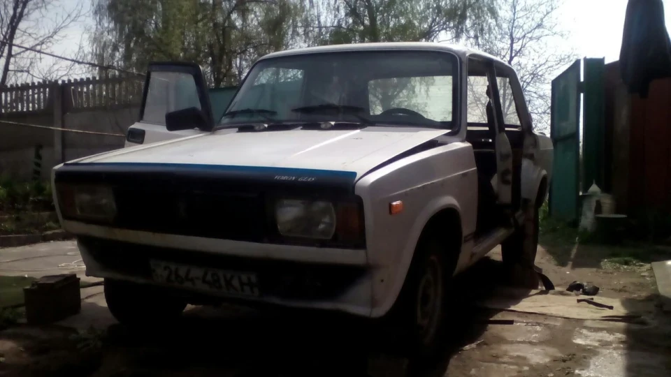 Lada 2105 3