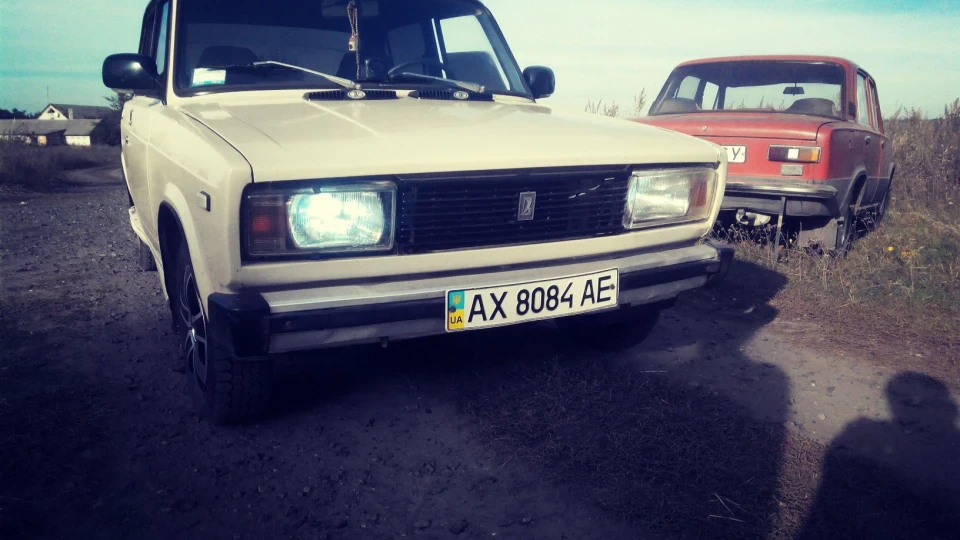 Lada 2105 3