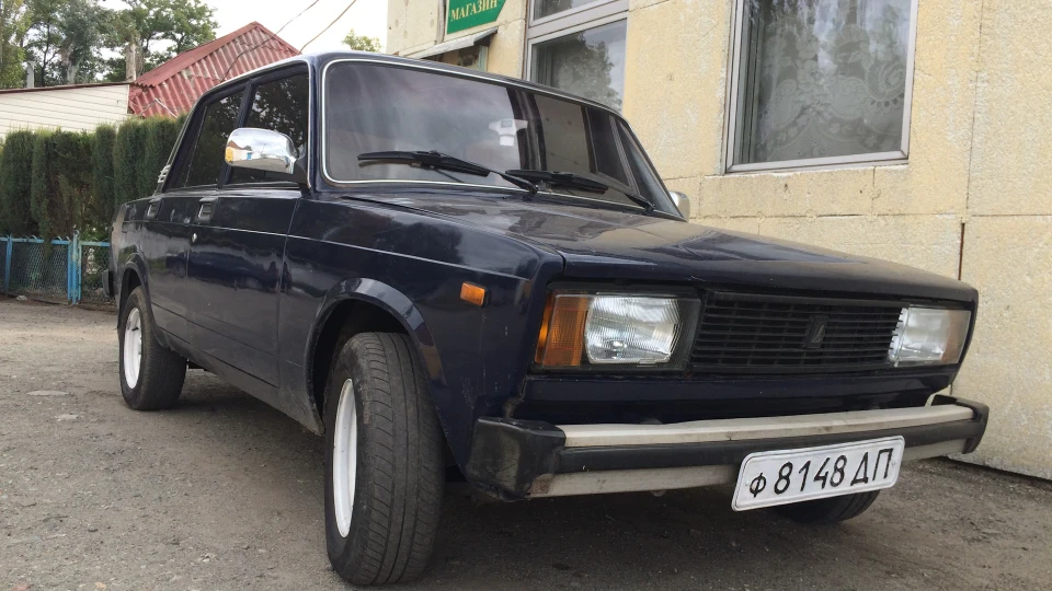 Lada 2105 3
