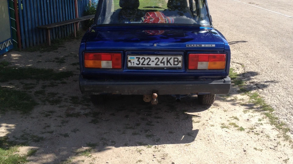 Lada 2105 4