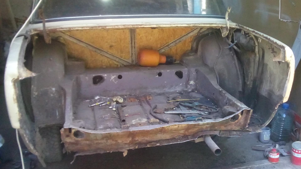 Lada 2105 3